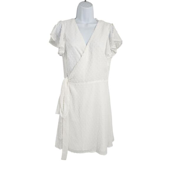 Lulus Dresses & Skirts - Lulu's White Wrap Dress Womens Size Large L *NWT